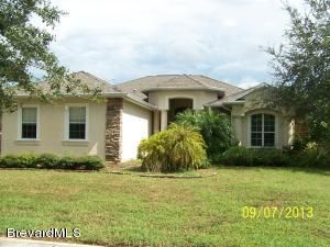 884 Yellow Wood Ct Se, Palm Bay, FL 32909