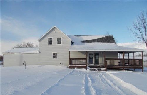 5678 Vernosh Rd, Lena, WI 54139