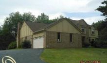 460 Peach Tree Ln Milford, MI 48381