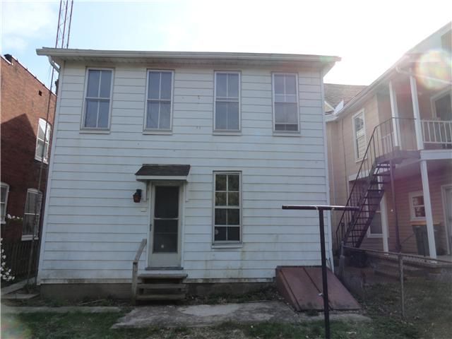 9 W North St, Waynesboro, PA 17268