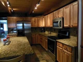 8273 Eagle Point Road, Pinetop, AZ 85935