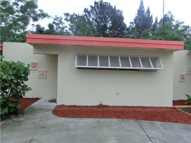 17 SIOUX LN, Lake Worth, FL 33462