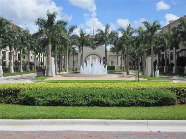 12650 32 CT # 12650, Fort Lauderdale, FL 33323