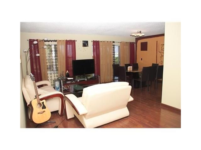 400 DIPLOMAT PW # 605, Hallandale, FL 33009