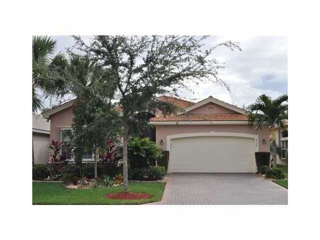 8178 Sandpiper Glen Dr, Lake Worth, FL 33467