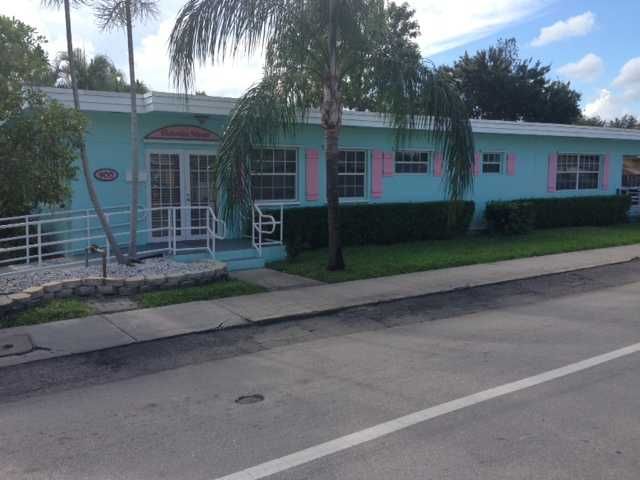 900 N 24TH AV, Hollywood, FL 33020