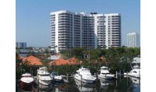 3600 MYSTIC POINTE DR # 117 Miami, FL 33180