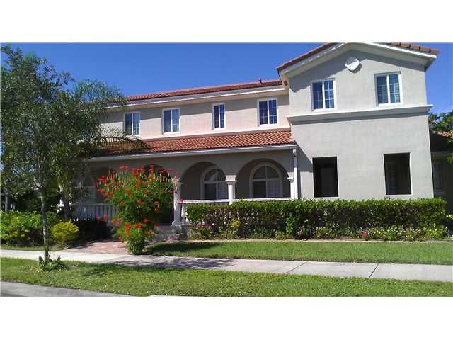 27595 SW 143 CT, Homestead, FL 33032