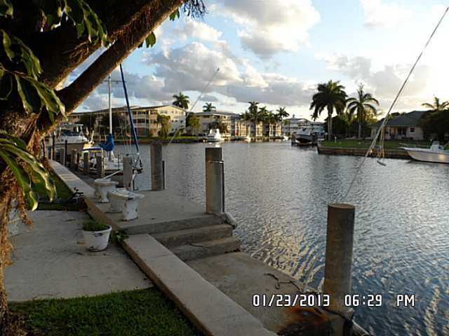 455 Golden Isles Dr # 209, Hallandale, FL 33009