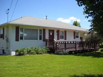 605 1st St, Sully, IA 50251