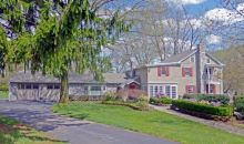 1 CHESTNUT HILL DR Mohnton, PA 19540