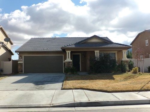 906 Carolyn Lane, Tehachapi, CA 93561