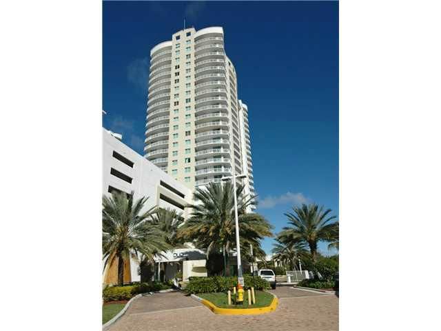 1745 E HALLANDALE BEACH BL # 2404W, Hallandale, FL 33009