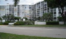 1000 PARKVIEW DR # 1023 Hallandale, FL 33009