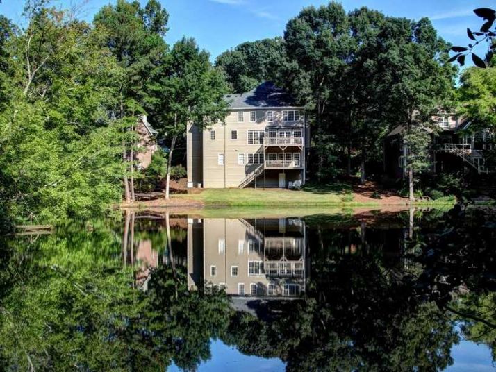 4645 Clary Lakes Drive, Roswell, GA 30075