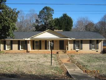 1101 Howard Cir, Charlotte, NC 28214