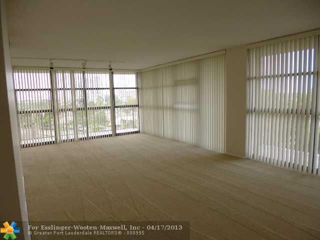 600 PARKVIEW DR # 531, Hallandale, FL 33009