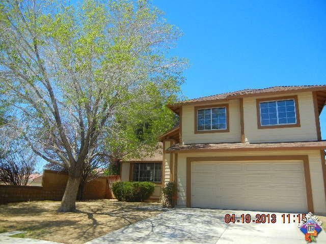 44003 11th St E, Lancaster, CA 93535