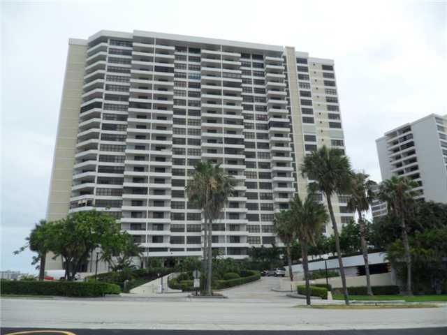 600 THREE ISLANDS BL # 806, Hallandale, FL 33009