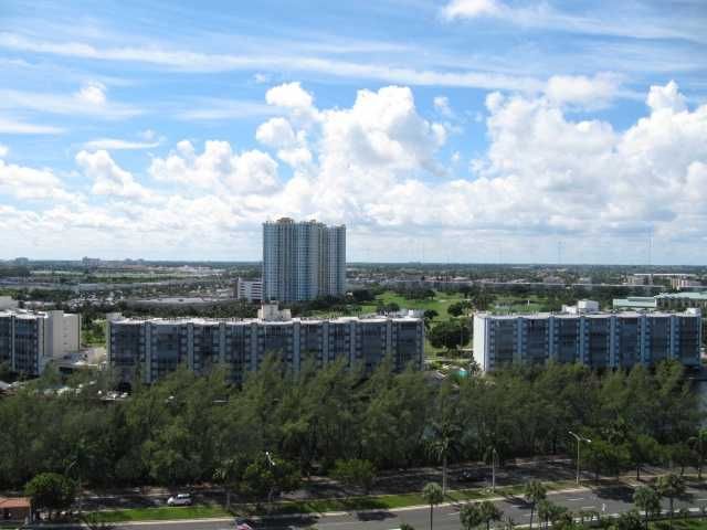 300 THREE ISLANDS BL # 312, Hallandale, FL 33009