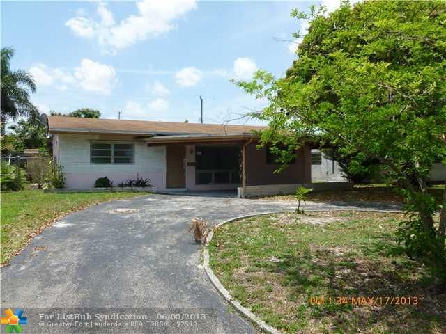 2130 N 57th Way, Hollywood, FL 33021