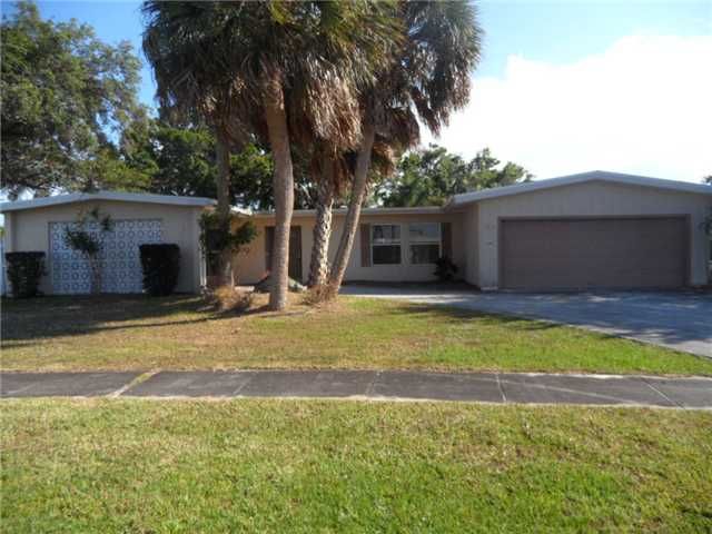 1420 Se San Ignacio Ln, Port Saint Lucie, FL 34952