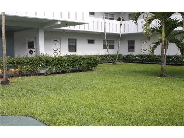 4100 N 58TH AV # 106, Hollywood, FL 33021