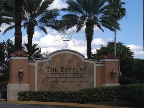 2153 RENAISSANCE BL # 303, Hollywood, FL 33025