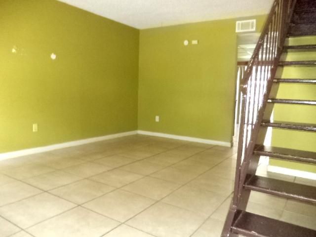 3977 W 9 LN # 4, Hialeah, FL 33012