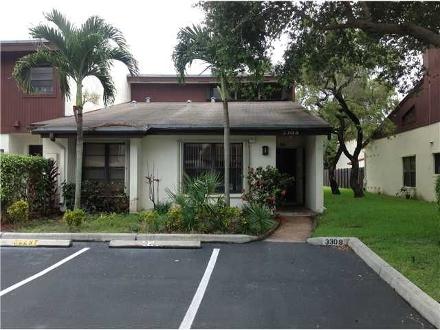 3308 OAK DR # A, Hollywood, FL 33021