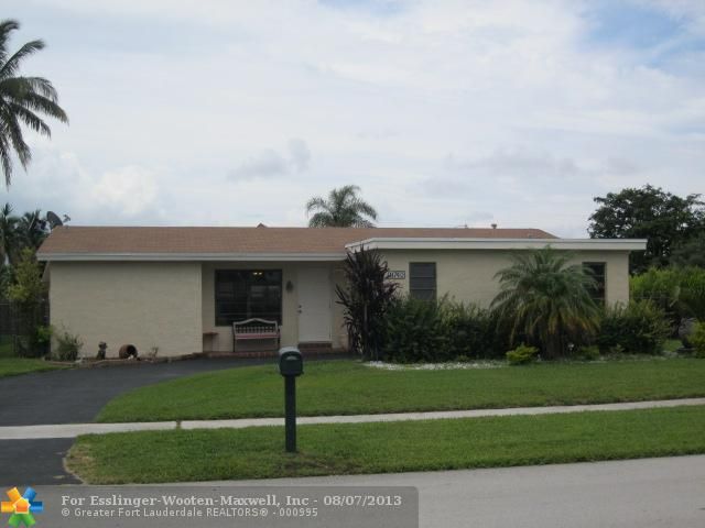 11740 NW 36TH PL, Fort Lauderdale, FL 33323