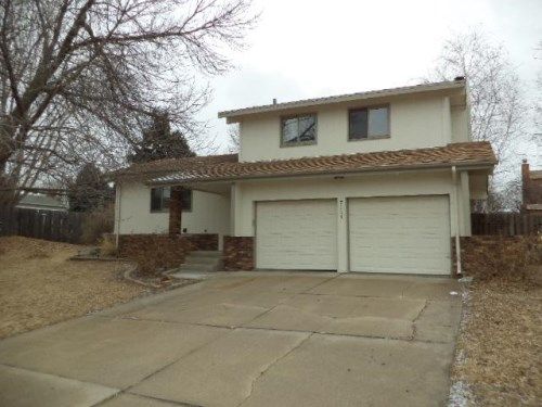 7111 S 139th Cir, Omaha, NE 68138