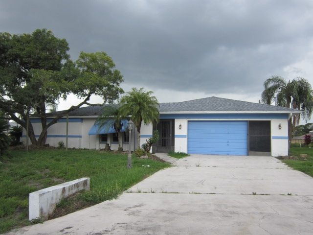 101 Jefferson Ave, Lehigh Acres, FL 33936