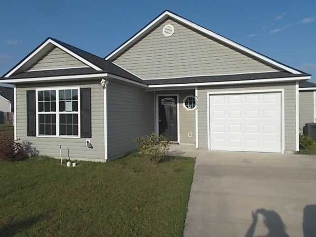 3659 Linden Cir, Valdosta, GA 31605