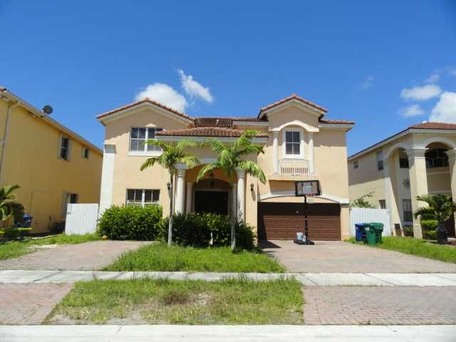 17992 NW 87 CT, Hialeah, FL 33018