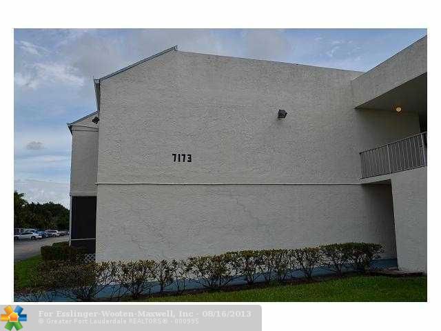 7173 Orange Dr # 117, Fort Lauderdale, FL 33314