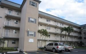 2300 Ne 1st Ln Apt 205, Boynton Beach, FL 33435