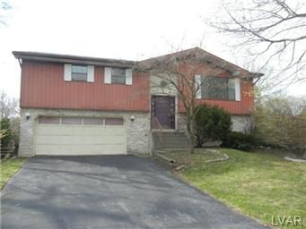 1982 Maria Ln, Allentown, PA 18104