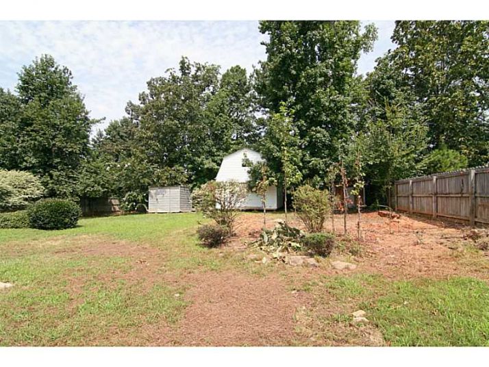 140 Summer Walk Drive, Covington, GA 30016