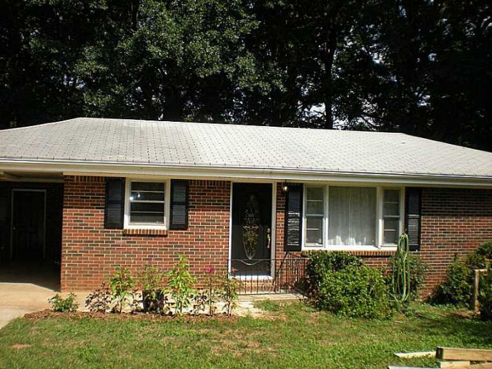 1380 Laverte Circle Sw, Mableton, GA 30126