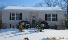 326 Rumonoski Drive Northbridge, MA 01534