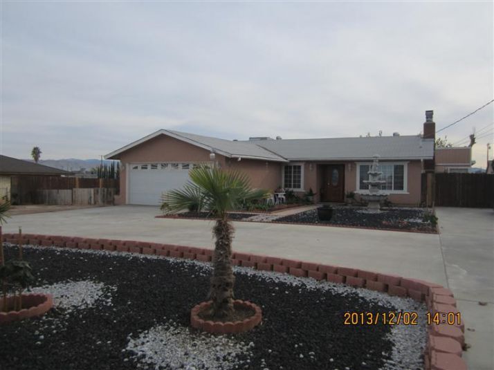 15975 Jasmine St, Victorville, CA 92395