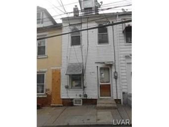 325 N Law St, Allentown, PA 18102