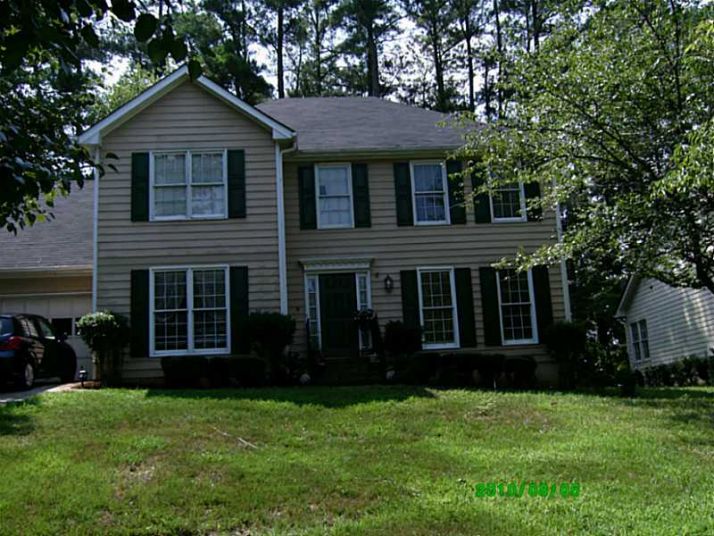 3650 Erdly Lane, Snellville, GA 30039