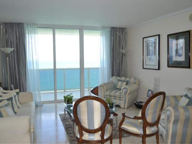 1850 S OCEAN DR # 3803, Hallandale, FL 33009