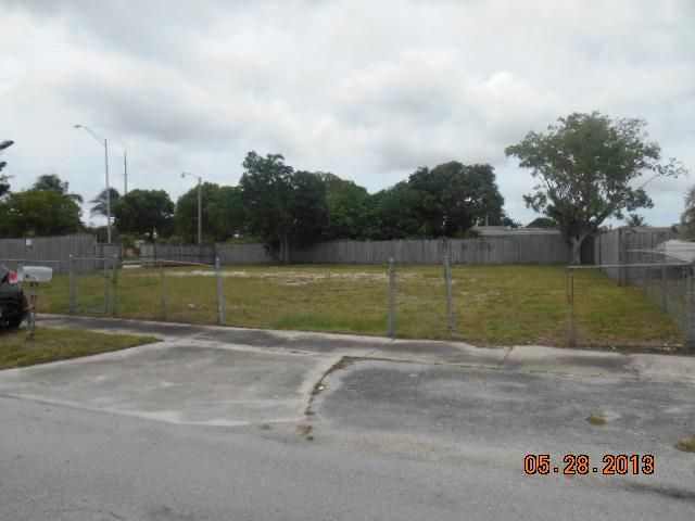 19815 NW 48 CT, Opa Locka, FL 33055