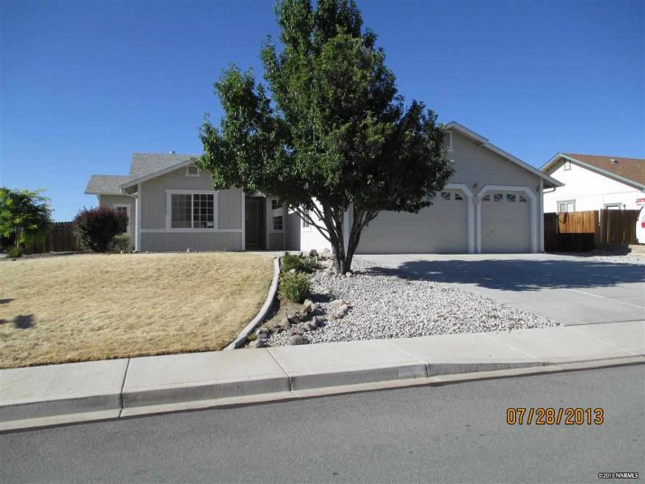 1406 Rosy Finch Dr, Sparks, NV 89441