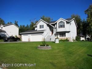 2441 S Coggin Drive, Palmer, AK 99645