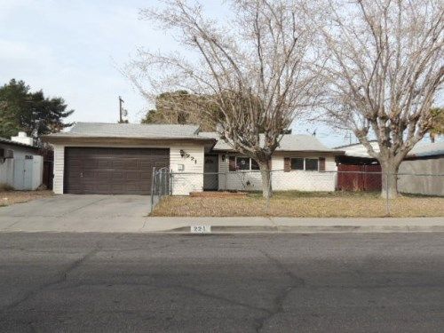 221 Prince Lane, Las Vegas, NV 89110