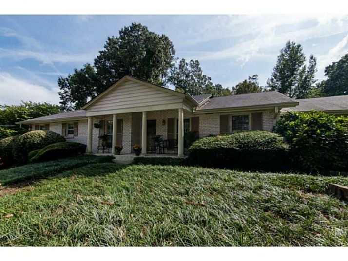 245 Beachland Drive, Atlanta, GA 30342